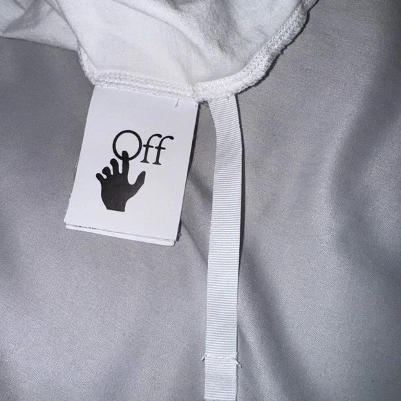 Off-White White Short Sleeve Tee - Picture 9 of 9